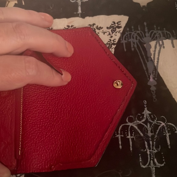 Red leather Louis Vuitton Victorian wallet - Picture 7 of 13